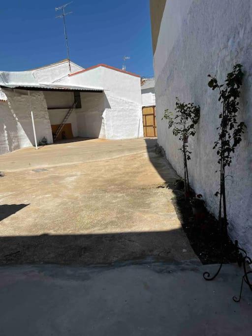 Villa Agradable Casa Con Chimenea Interior Y Barbacoa. Graja de Iniesta Exterior foto